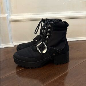 Steve Madden Combat Boots - Size 8